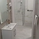 Borgovenezia بيت ضيافة سكورْتْسي